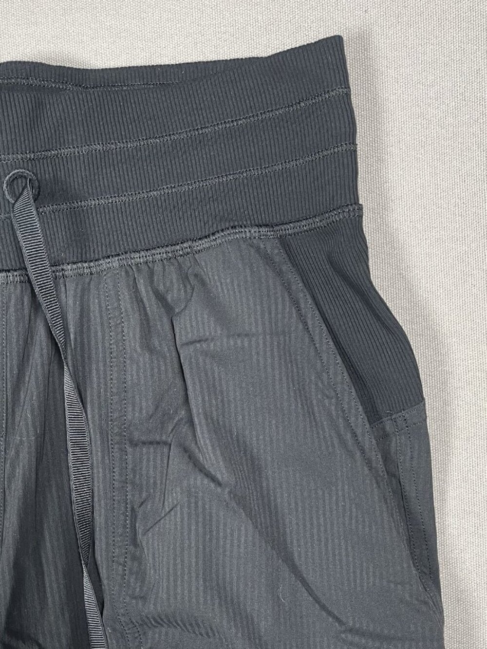 Lululemon Dance Studio Mid Rise Black Jogger Pants - Women Size 2 X 28 - Picture 8 of 16